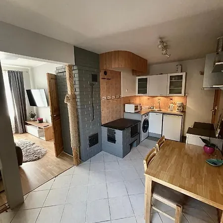 Cozy 1-bedroom In Location With Terrace Apartmán *